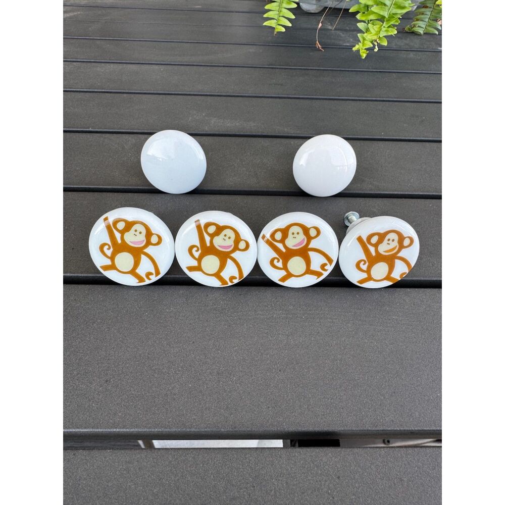 Monkey Cabinet Drawer Dresser Knobs Pulls Handles Child Cute 4 Monkey/2 White
